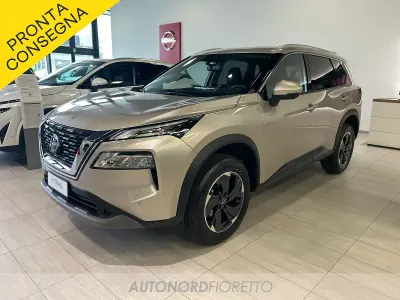 Nuova Nissan X-Trail N-Connecta 163 CV (119 kW) 2026 Bronzoblack SUV