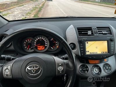 Usata Toyota RAV4 136 CV (100 kW) 2006 SUV