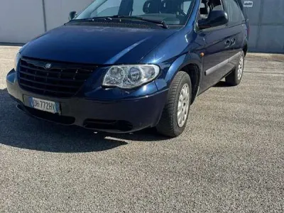 Usata Chrysler Voyager