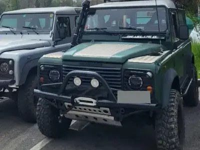 Occasion Land Rover Defender 113 ch (83 kW) 1998 Vert SUV