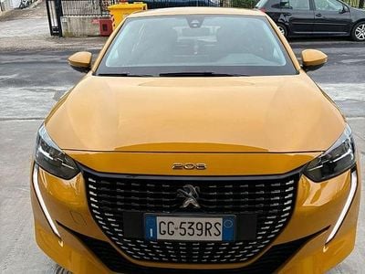 Gebraucht Peugeot 208 Active 102 PS (75 kW) 2021 Gelb Kleinwagen