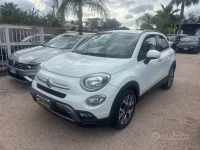 Usado Fiat 500X Cross Plus 120 HP (88 kW) 2015 Branco SUV