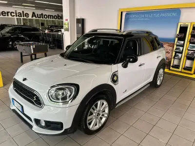 Begagnad Mini Cooper S Countryman