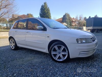 usata Fiat Stilo 1.9 MJT 120 CV 5 porte Dynamic