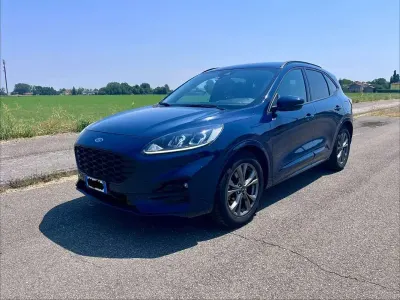 Usata Ford Kuga ST-Line 120 CV (88 kW) 2023 Blu/azzurro SUV