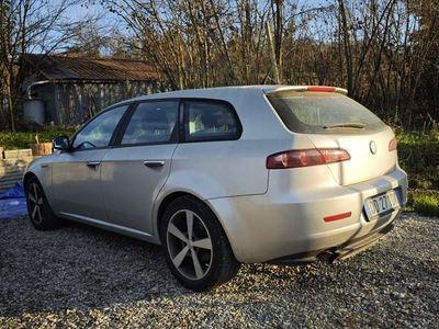 Alfa Romeo 159