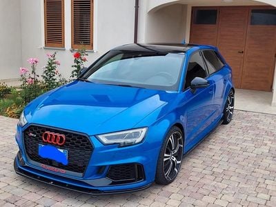 Usata Audi RS3 Ambiente 400 CV (294 kW) 2018 Blu/azzurro Berlina