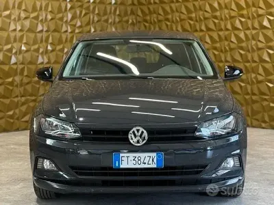 Käytetty VW Polo Comfortline 65 HP (47 kW) 2019 Harmaa Viistoperä