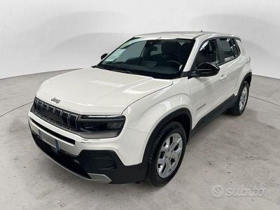 Usata Jeep Avenger Altitude 100 CV (73 kW) 2024 Bianco SUV