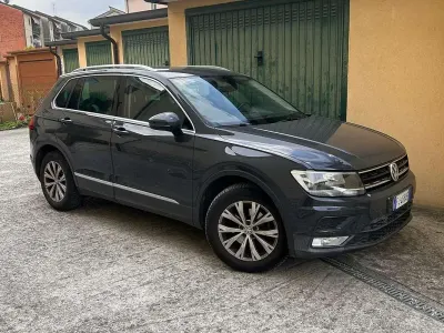 Usata VW Tiguan Business 116 CV (85 kW) 2017 Nero SUV