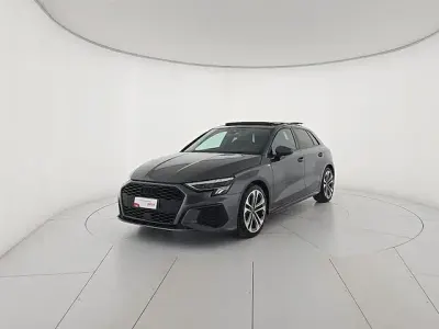 Usata Audi A3 S-Line 116 CV (85 kW) 2024 Grigio daytona perla