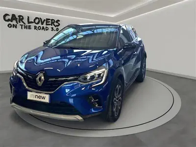 Second-hand Renault Captur Techno 101 CP (74 kW) 2023 Albastru SUV