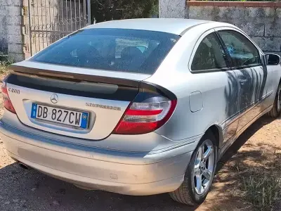 Usata Mercedes C200 163 CV (119 kW) 2006