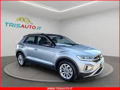 Usata VW T-Roc Style 115 CV (84 kW) 2025 Argento SUV