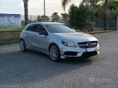 Usata Mercedes A160 Business 90 CV (66 kW) 2018 Argento Utilitaria