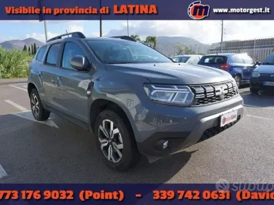 Usata Dacia Duster Essentiel 101 CV (74 kW) 2024 Grigio SUV