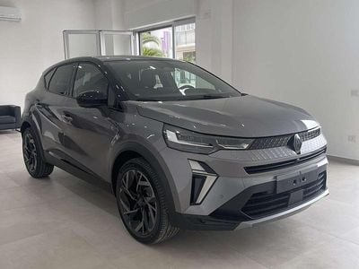 Nuova Renault Captur Esprit Alpine 109 CV (80 kW) 2026 Grigio SUV