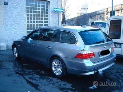 Begagnad BMW 530 Efficient Dynamics 231 HK (169 kW) 2005 Grå Kombi