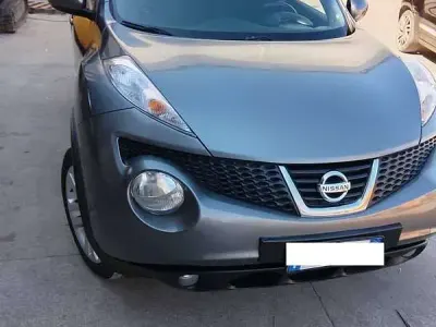 Usata Nissan Juke Acenta 110 CV (80 kW) 2011 Grigio SUV