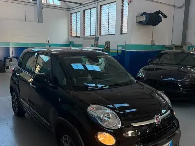 Usata Fiat 500L Lounge 85 CV (62 kW) 2015 Nero Monovolume