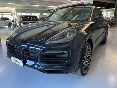 Usata Porsche Cayenne Coupe 340 CV (250 kW) 2023 Blu/azzurro Coupé