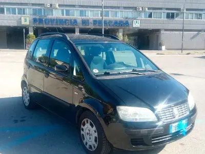 Usata Fiat Idea 80 CV (58 kW) 2008 Nero Monovolume