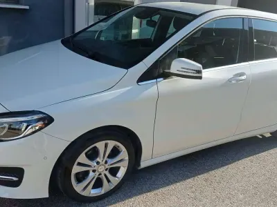 Usata Mercedes 180 109 CV (80 kW) 2015 Bianco Berlina