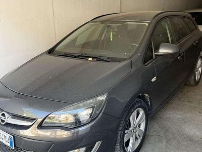 Usata Opel Astra Cosmo 131 CV (96 kW) 2014 Berlina