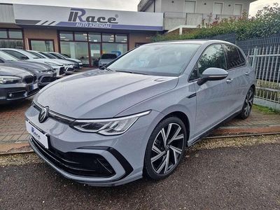 Usata VW Golf VIII R-line 150 CV (110 kW) 2022 Nero Berlina