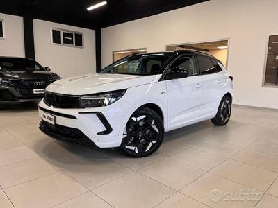 Usata Opel Grandland X GSe 200 CV (147 kW) 2023 Bianco SUV