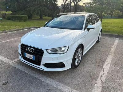 Usata Audi A3 S-Line 110 CV (80 kW) 2016 Bianco Berlina