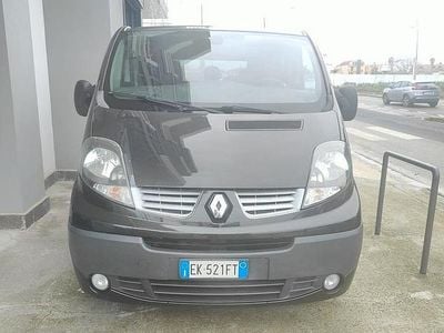 Usata Renault Trafic 2011 Nero Monovolume