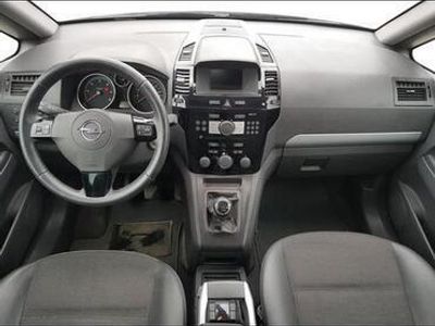 usata Opel Zafira cosmo 2009