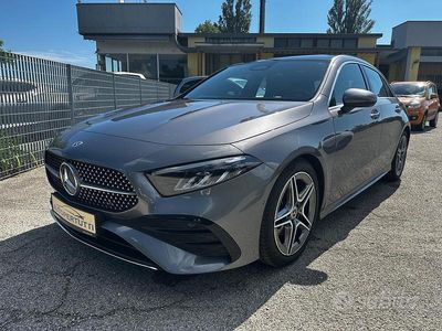 Usata Mercedes A180 Advanced Plus 116 CV (85 kW) 2024 Grigio Berlina