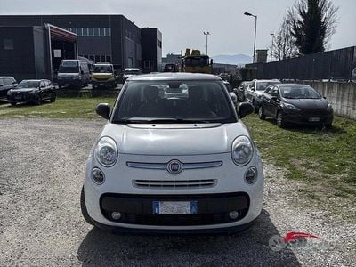 Begagnad Fiat 500L Pop Star 85 HK (62 kW) 2015 Vit Minibuss