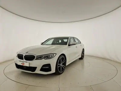 Usata BMW 320e M Sport 190 CV (139 kW) 2020 Bianco Berlina