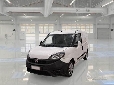 Usata Fiat Doblò 95 CV (69 kW) 2019 Bianco Monovolume