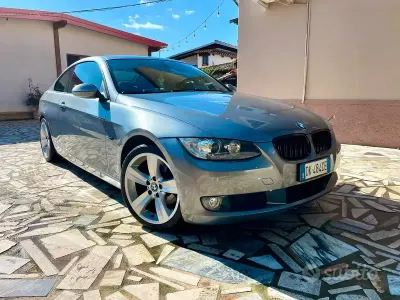 Usata BMW 320 177 CV (130 kW) 2007 Coupé