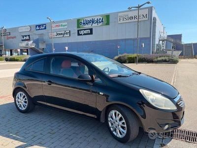 Usata Opel Corsa Enjoy 80 CV (58 kW) 2009 Nero Utilitaria
