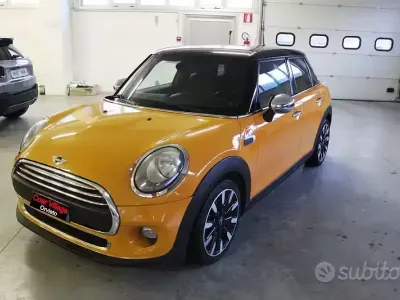 Usata Mini ONE Business 2015 Utilitaria
