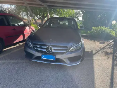 Usata Mercedes C350e Business 211 CV (155 kW) 2018 Grigio Berlina