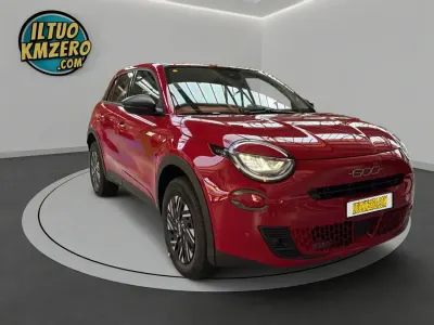 Usata Fiat 600 La Prima 110 CV (80 kW) 2024 Nero SUV