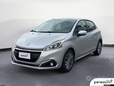 Gebraucht Peugeot 208 Active 82 PS (60 kW) 2016 Grau Kleinwagen