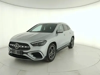 Usata Mercedes GLA180 Advanced Plus 136 CV (100 kW) 2024 Grigio SUV
