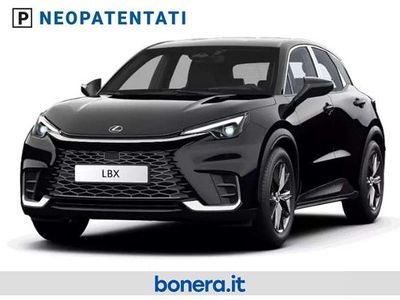 Nuova Lexus LBX 136 CV (100 kW) 2026 Black (non ord) SUV