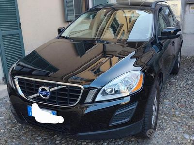 Nero Usata 2011 Volvo XC60 Kinetic SUV | 8400 € (Buon prezzo)