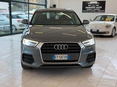 Usata Audi Q3 Business 150 CV (110 kW) 2015 Grigio SUV