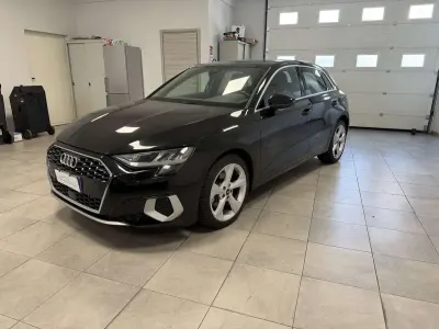 Usata Audi A3 Advanced 200 CV (147 kW) 2022 Nero Berlina
