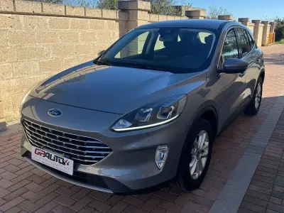 Usata Ford Kuga Titanium X 120 CV (88 kW) 2020 Argento SUV