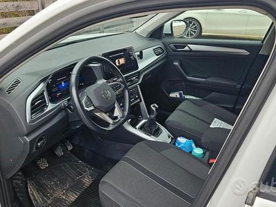 Usata VW T-Roc 150 CV (110 kW) 2022 Bianco SUV